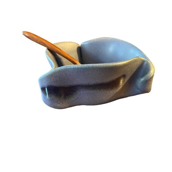 Hilborn Pottery Bowl Small Blue Signed Hand Made Pinched Rolled Canada - Picture 4 of 6